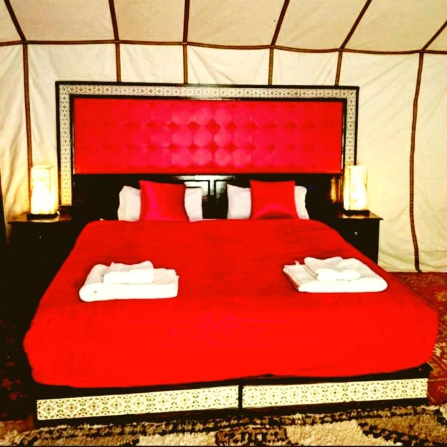 Sand Rose Luxury Camp Мерзуга Экстерьер фото